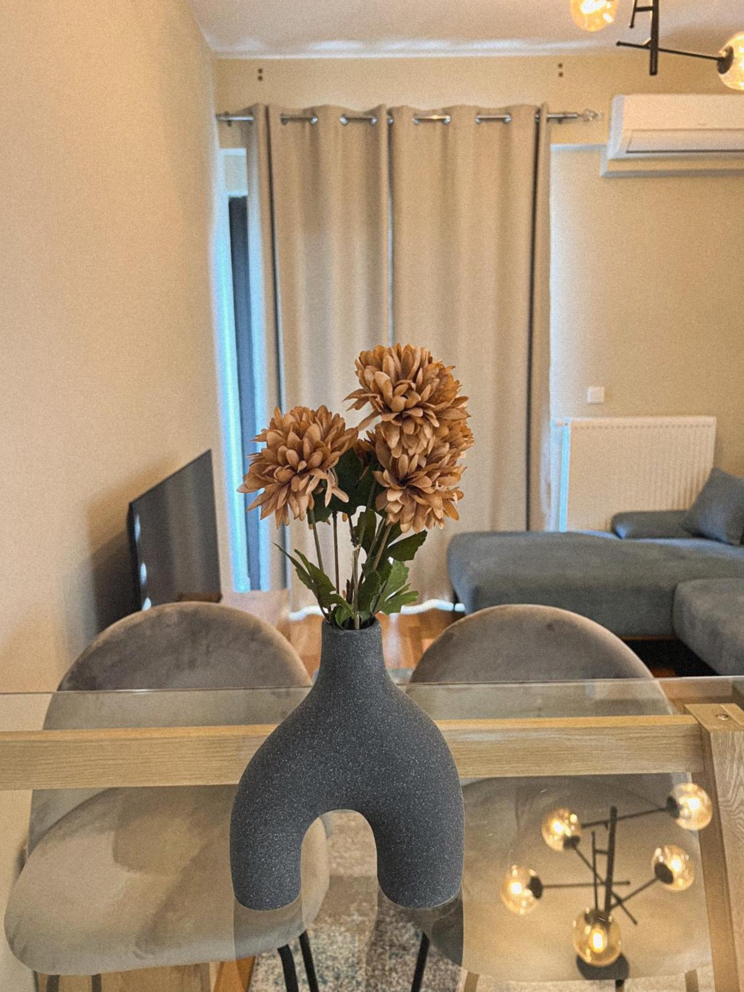 180° View Apartment In Diamond Building Skopje Exteriör bild